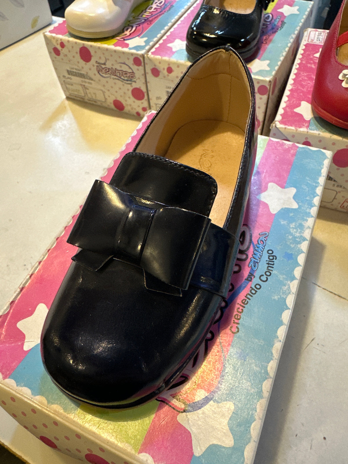 Zapatos charol azul niña